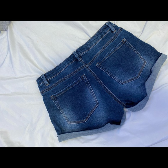 Jean shorts - Picture 3 of 3